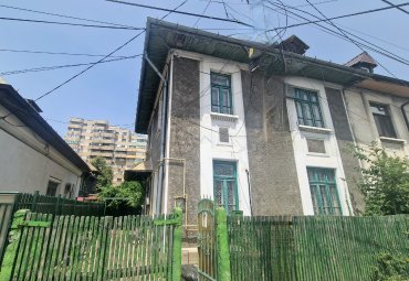 Proprietate deosebita, P+1+ pod, 5 camere, curte de 200 mp, zona Vatra Luminoasa