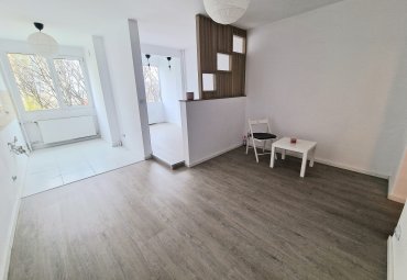 Garsoniera spatioasa si renovata, ideal investitie, zona Berceni - Grand Arena-Turnu Magurele