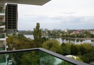 Apartament deosebit, 3 camere in Emerald Residence, vedere directa lac, loc parcare inclus