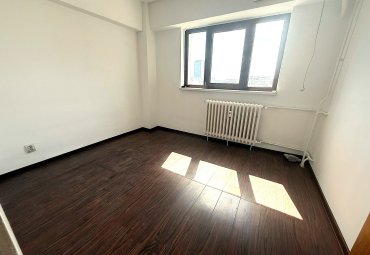 Apartament 4 camere decomandat, bloc reabilitat din 1980, Piata Amzei