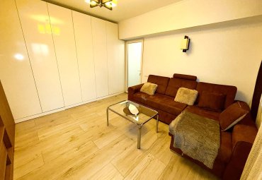Garsoniera mare, utilata si mobilata modern, bloc reabilitat, Calea Dorobanti-Liceul Caragiale